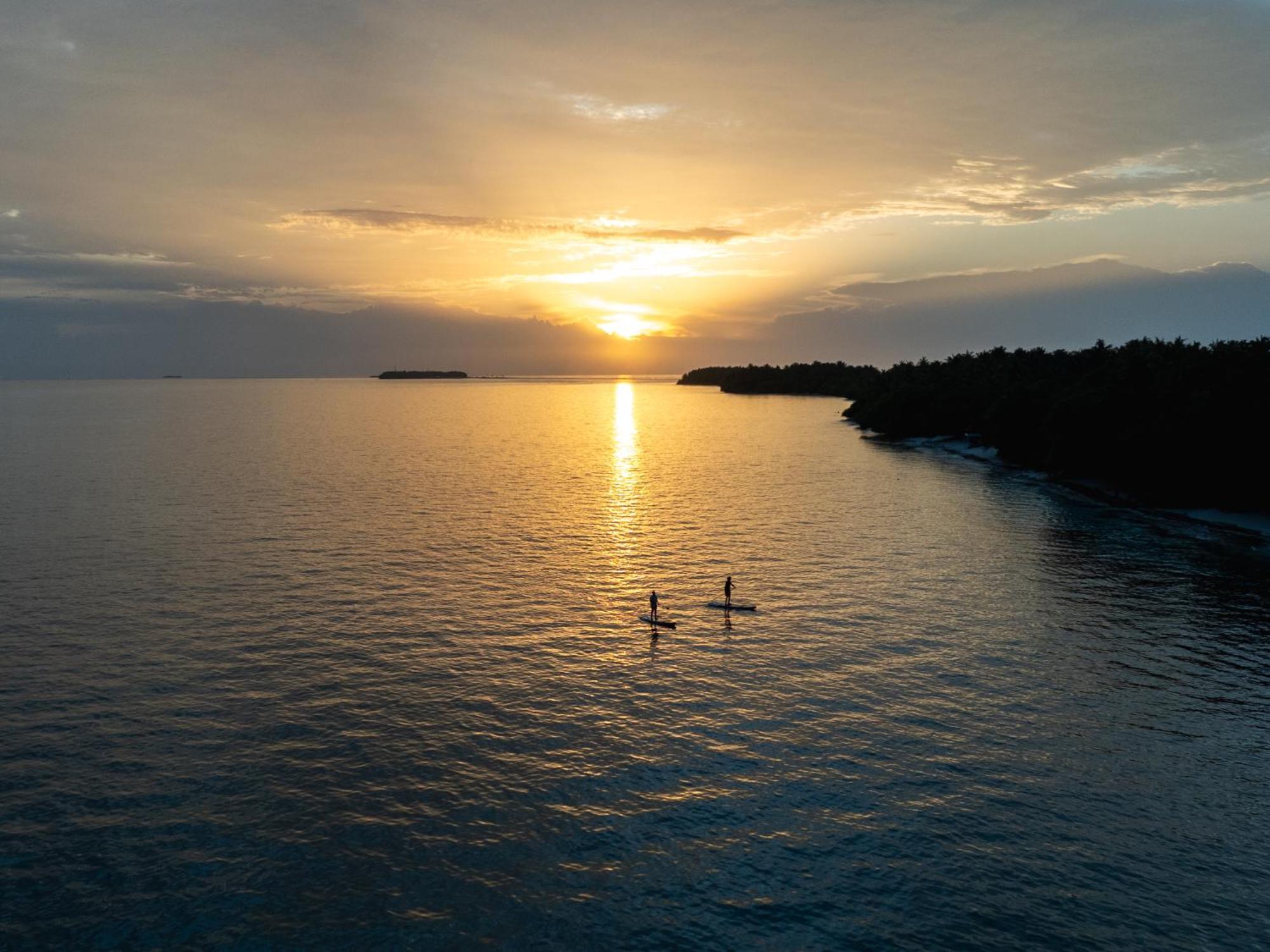 Отель Isla Retreat Fehendhoo Экстерьер фото