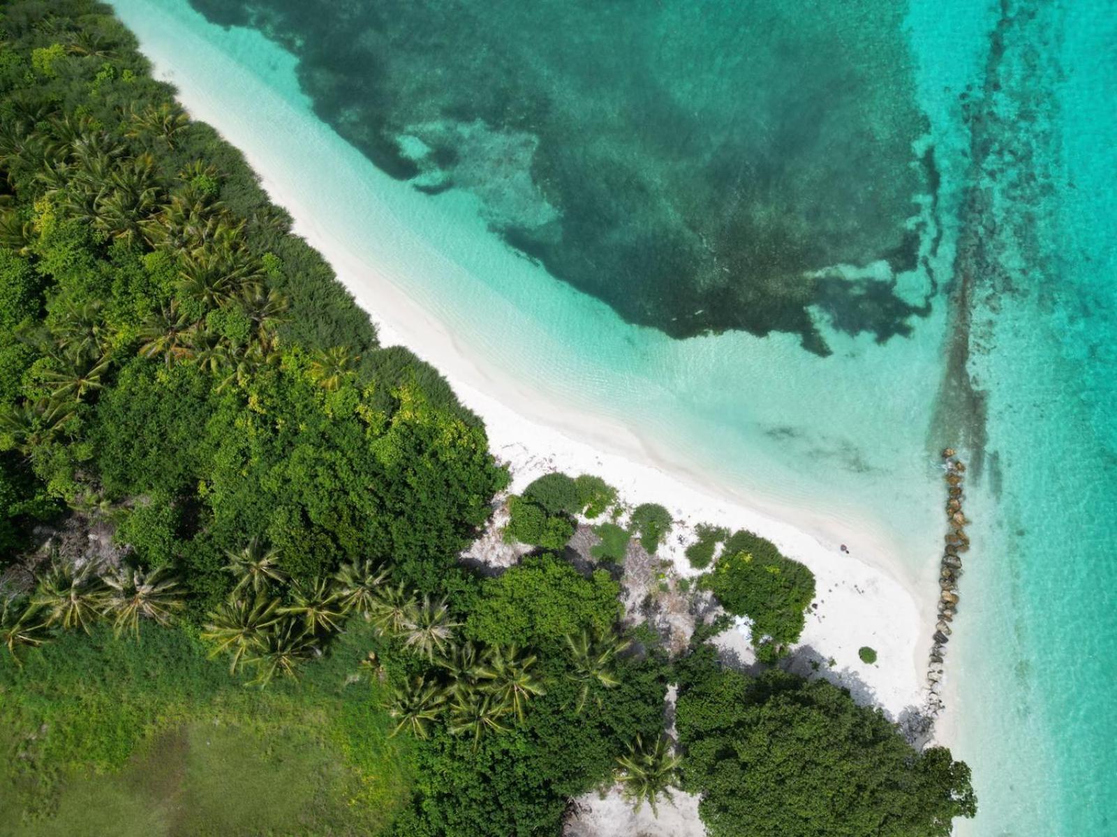 Отель Isla Retreat Fehendhoo Экстерьер фото