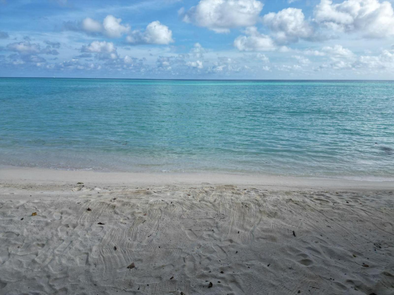 Отель Isla Retreat Fehendhoo Экстерьер фото