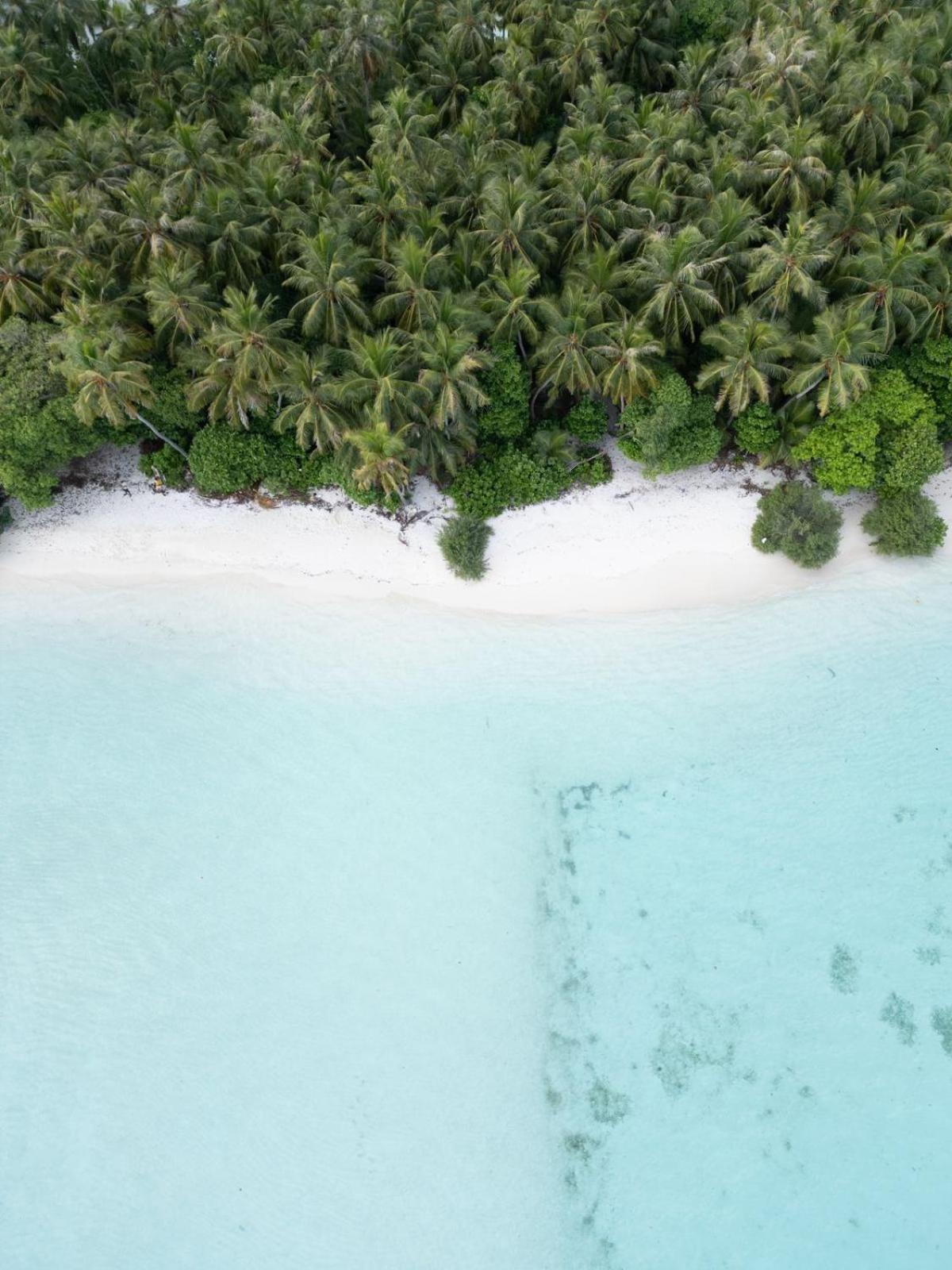 Отель Isla Retreat Fehendhoo Экстерьер фото